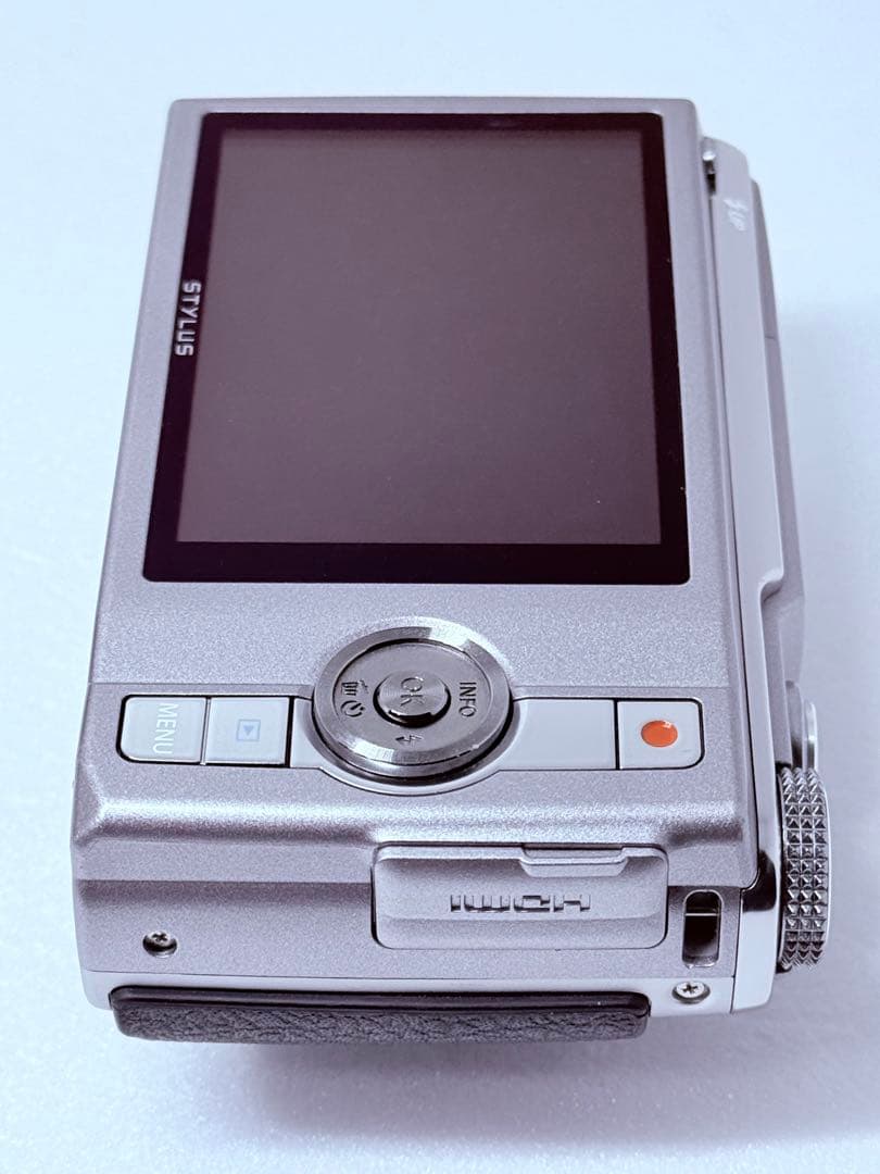 OLYMPUS STYLUS SH-50 動作確認済 タッチ操作可 24倍ズーム