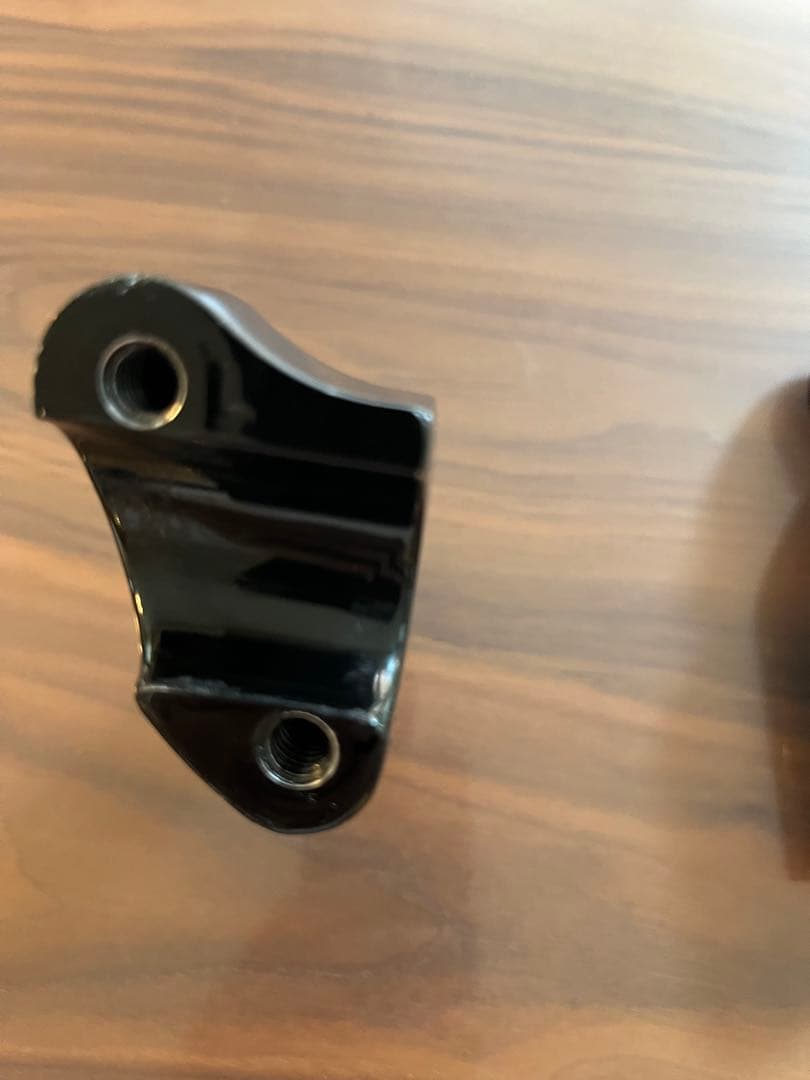 ハーレー プルバックライザー 黒　ネオファクトリー