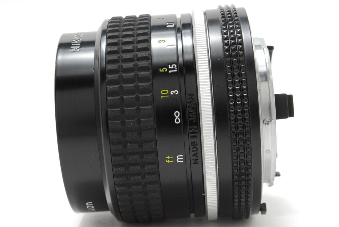 レンズ(単焦点) Nikon Ai Nikkor 24mm f/2 L0209