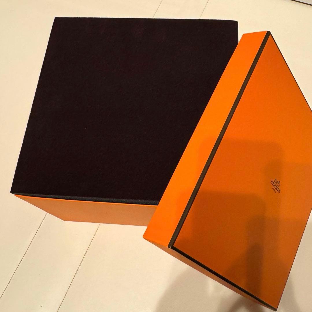 【最終値下！】エルメス　花瓶　Hermes ガダルキヴィール 　フラワーベース