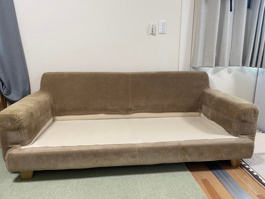 送料込　UNICO GREIG 3シーター