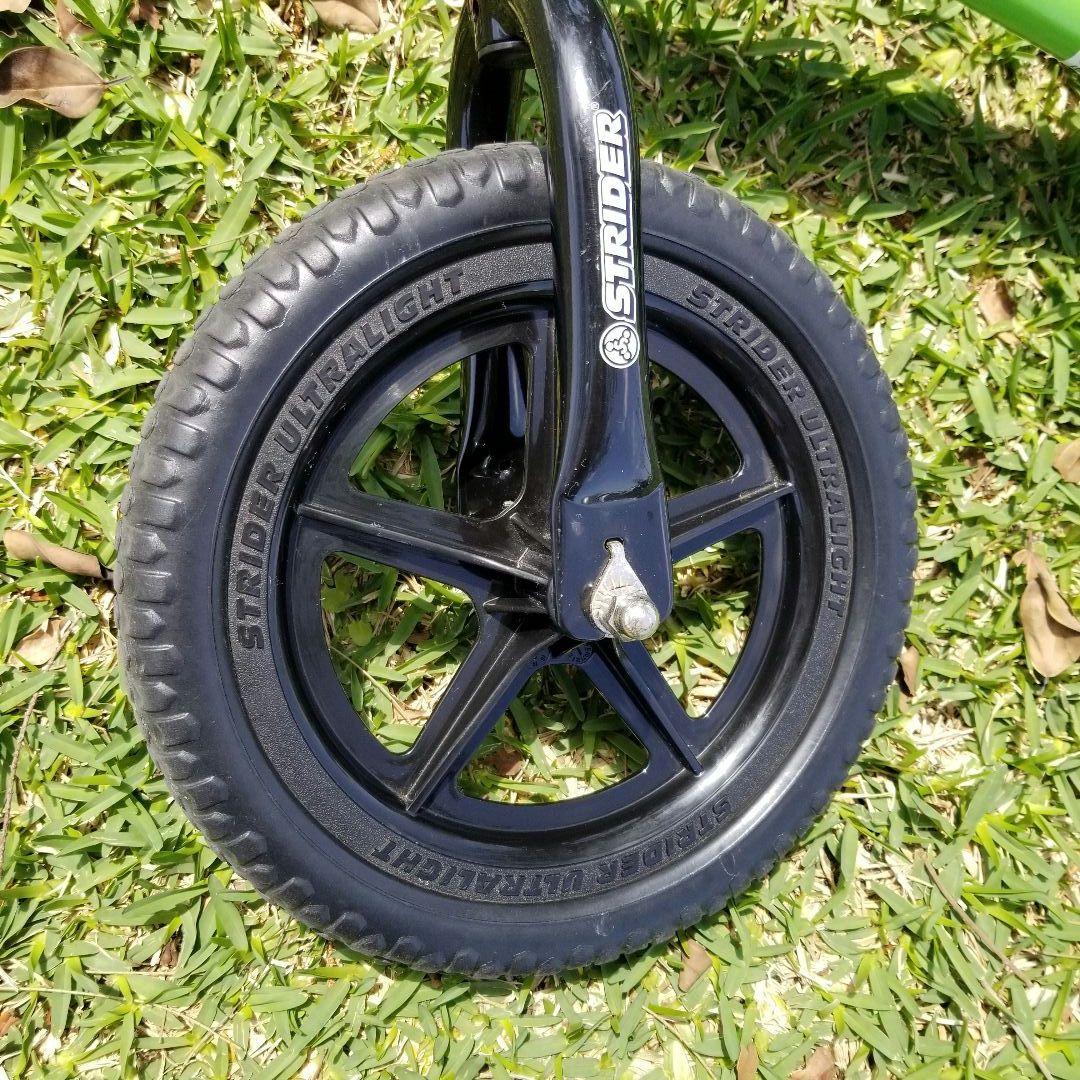 STRIDER スポーツモデル ストライダー グリーン 12インチ 日本正規品