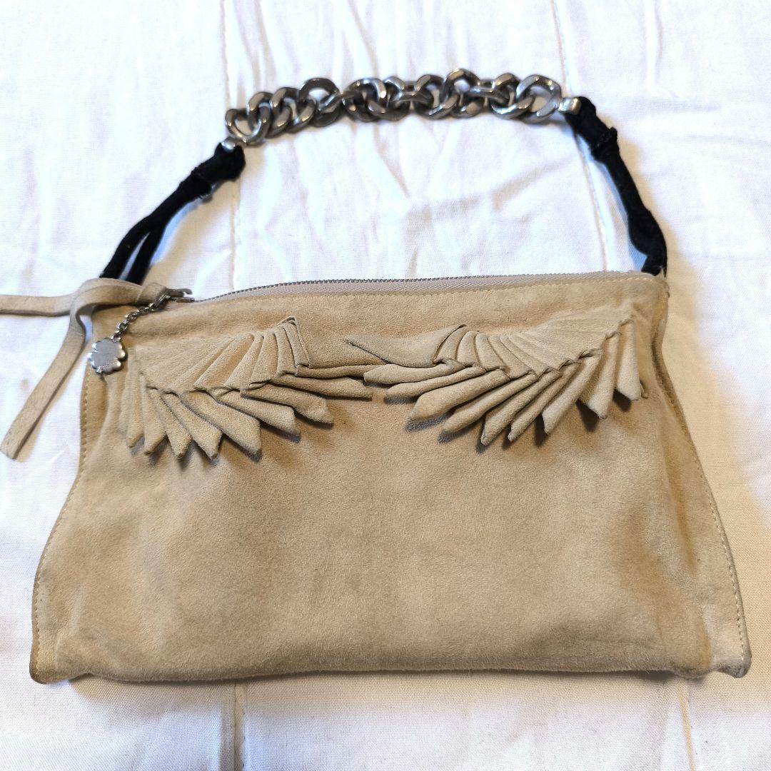 Chloe　クロエ　ベージュスエードバッグ　クローバーチャーム