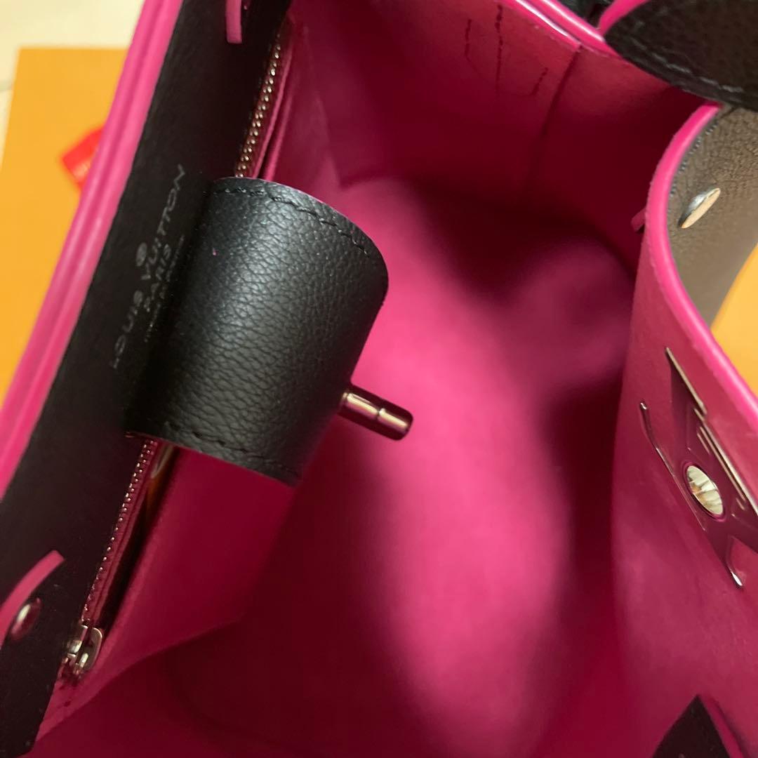 LOUIS VUITTON ショルダーバッグ ブラック/ピンク