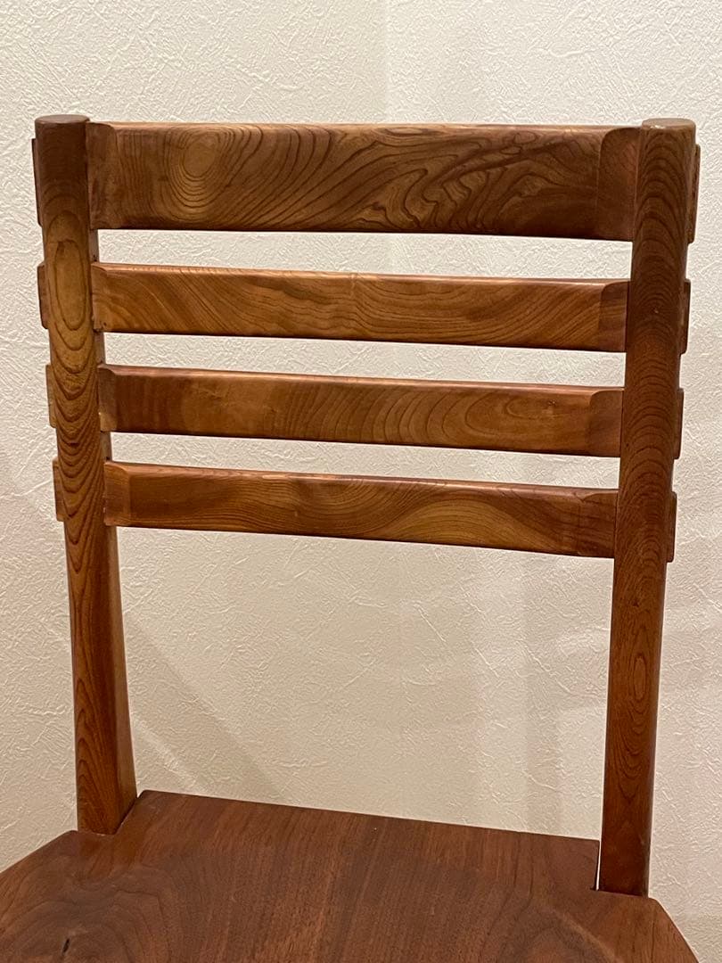 木製　モダンチェア