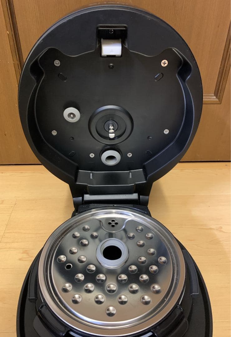 値下げ！【美品】シャープ　ヘルシオ ホットクック KN-HW10G