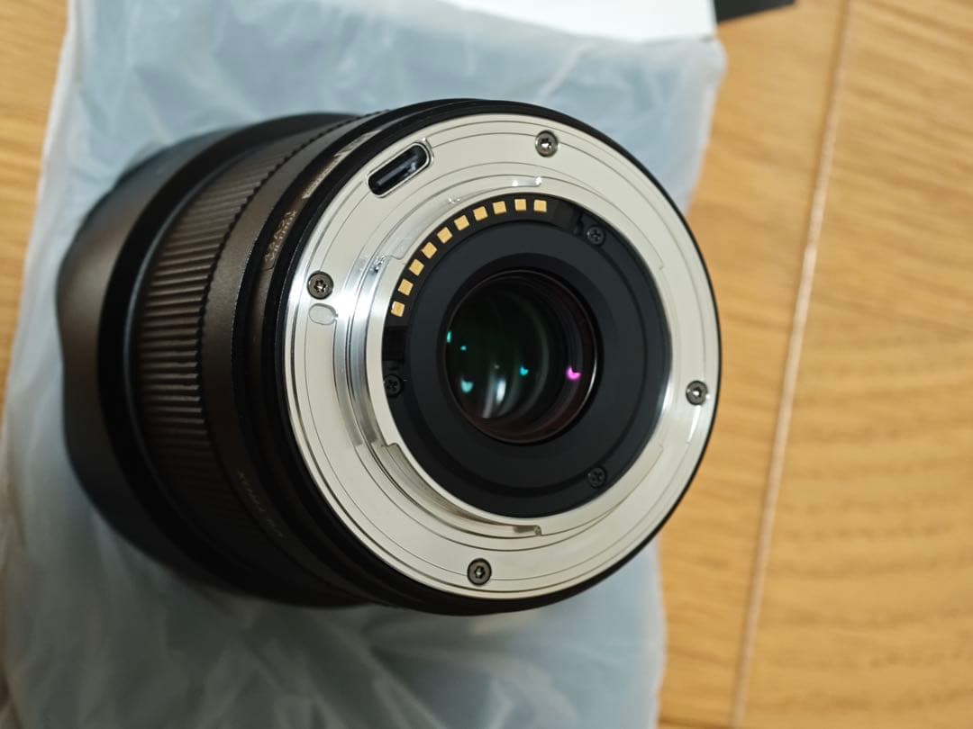 新品近い　VILTROX AF 25mm F1.7 XF 富士フィルムXマウント