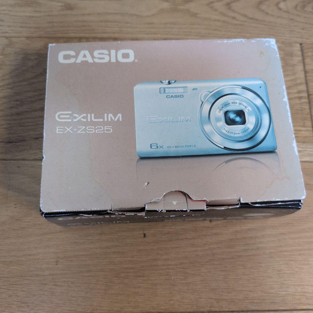 CASIO EXILIM EX-ZS25 コンパクトデジタルカメラ　シルバー