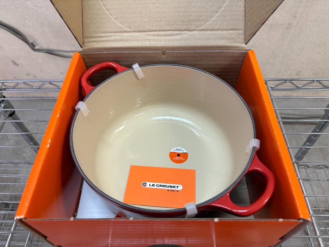 LE CREUSET ル・クルーゼ ココット・ロンド レッド 20cm 新品