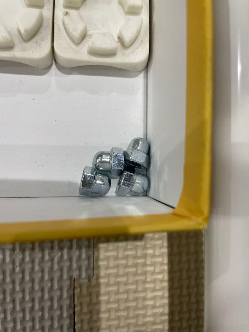 多機能ランドリーラック　棚板、カゴ２つ付き　ホワイト