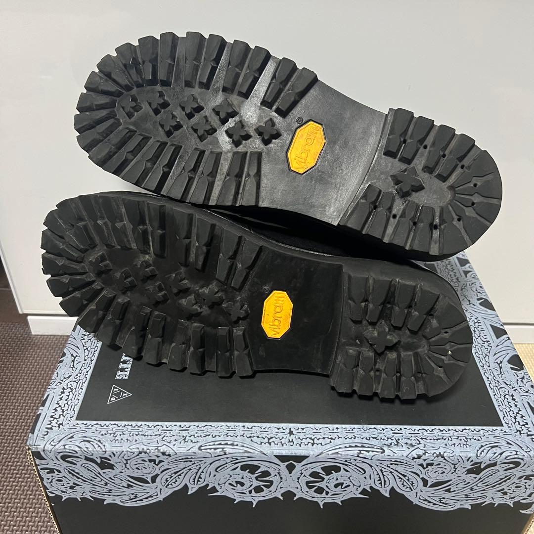 INVISIBLE MOCCA フロントジップブーツ