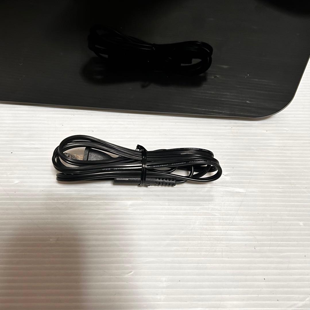 【美品】VERSOSベルソス ダブルペルチェ冷温庫 24L