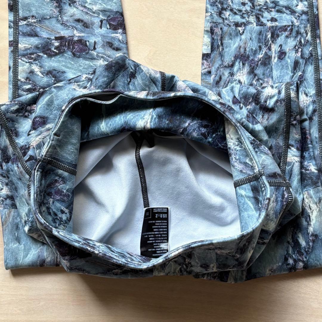 【極美品】AUMNIEアムニー トップス レギンス 上下セットブルー