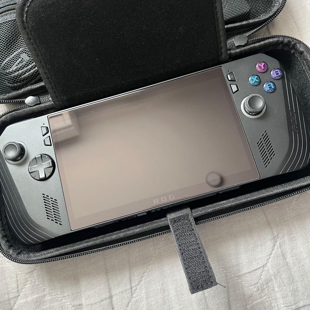 【美品】【ほぼ未使用】ROG Ally X ゲーミングデバイス 本体　ケース付き