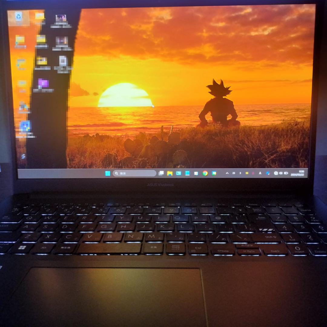 超美品 ASUS Vivobook Pro 15 OLED / GPU搭載モデル