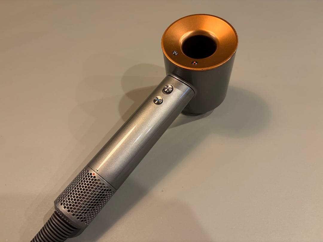 【国内正規品】Dyson Supersonic Ionic スタンド付フルセット