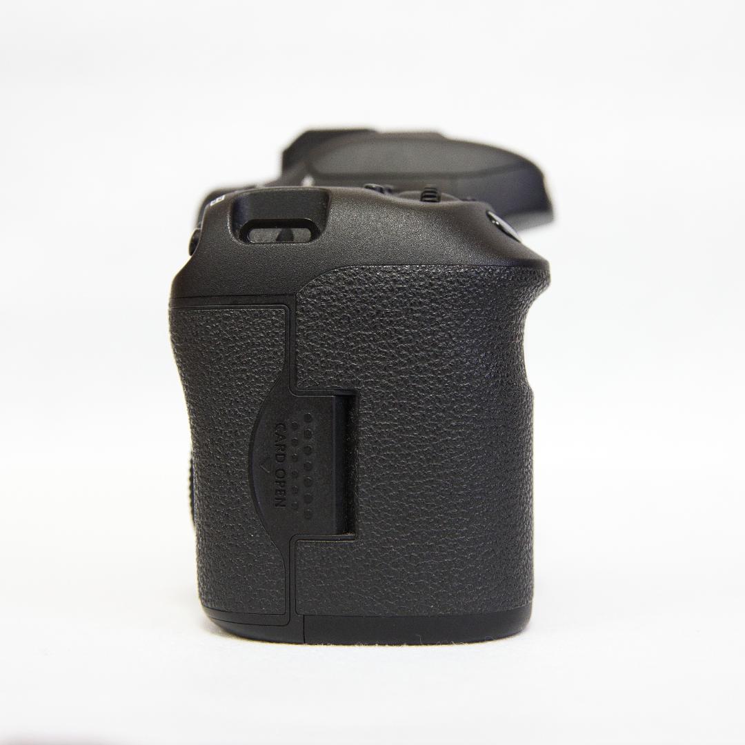 Canon EOS 7D Mark II 値下げ交渉承ります