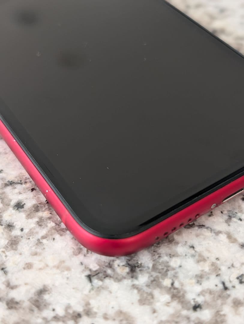 iPhone11 赤 SIMフリー