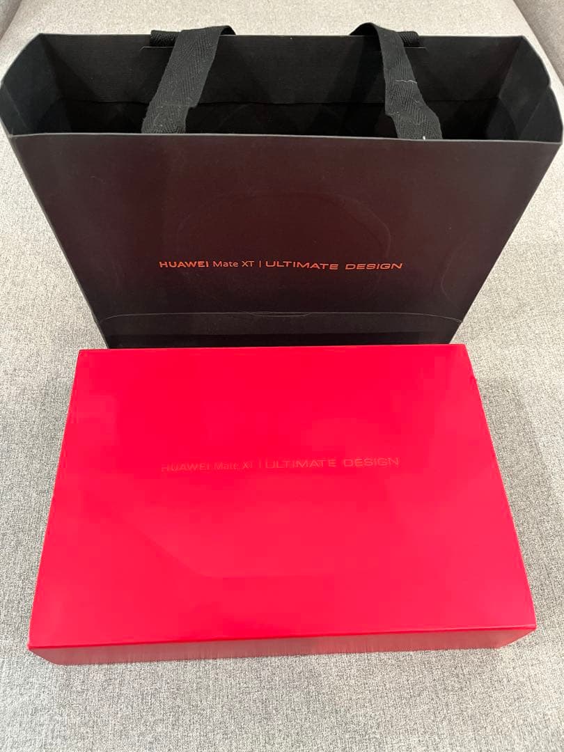 HUAWEI Mate XT ULTIMATE DESIGN 16GB＋1TG