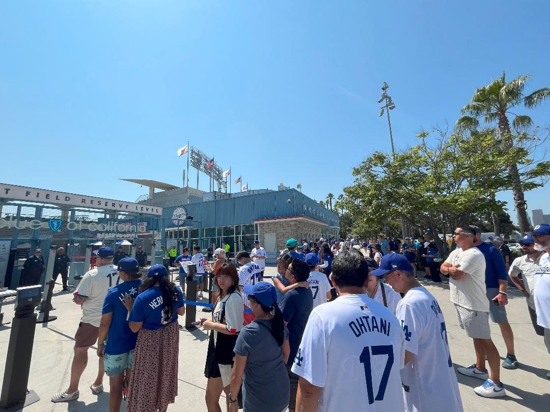 【正規品】 早い者勝ち！大谷翔平　ユニホーム　L ドジャース　新品未開封