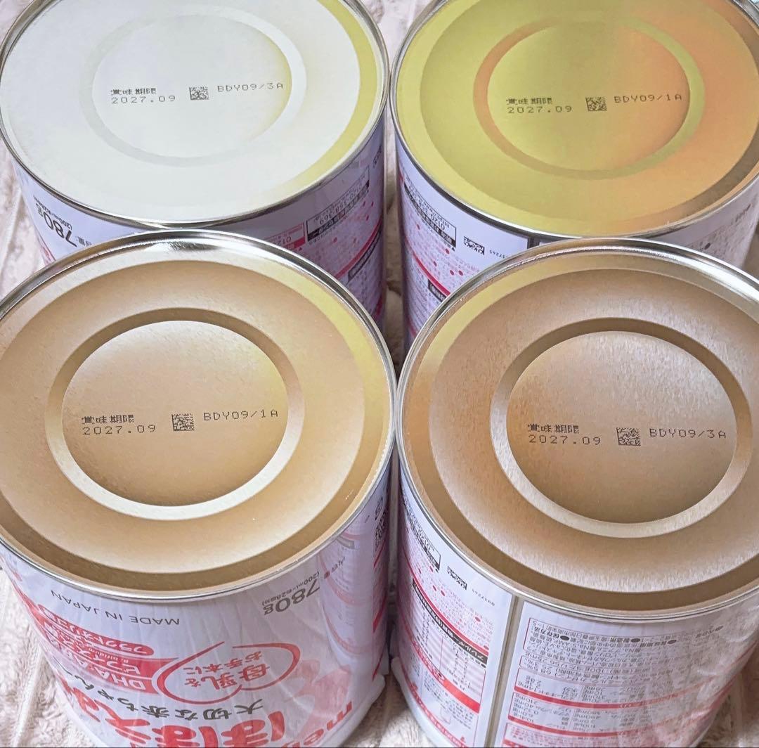 【新品未開封】明治　ほほえみ　大缶　800g 4缶セット　お好きなプレゼント５点