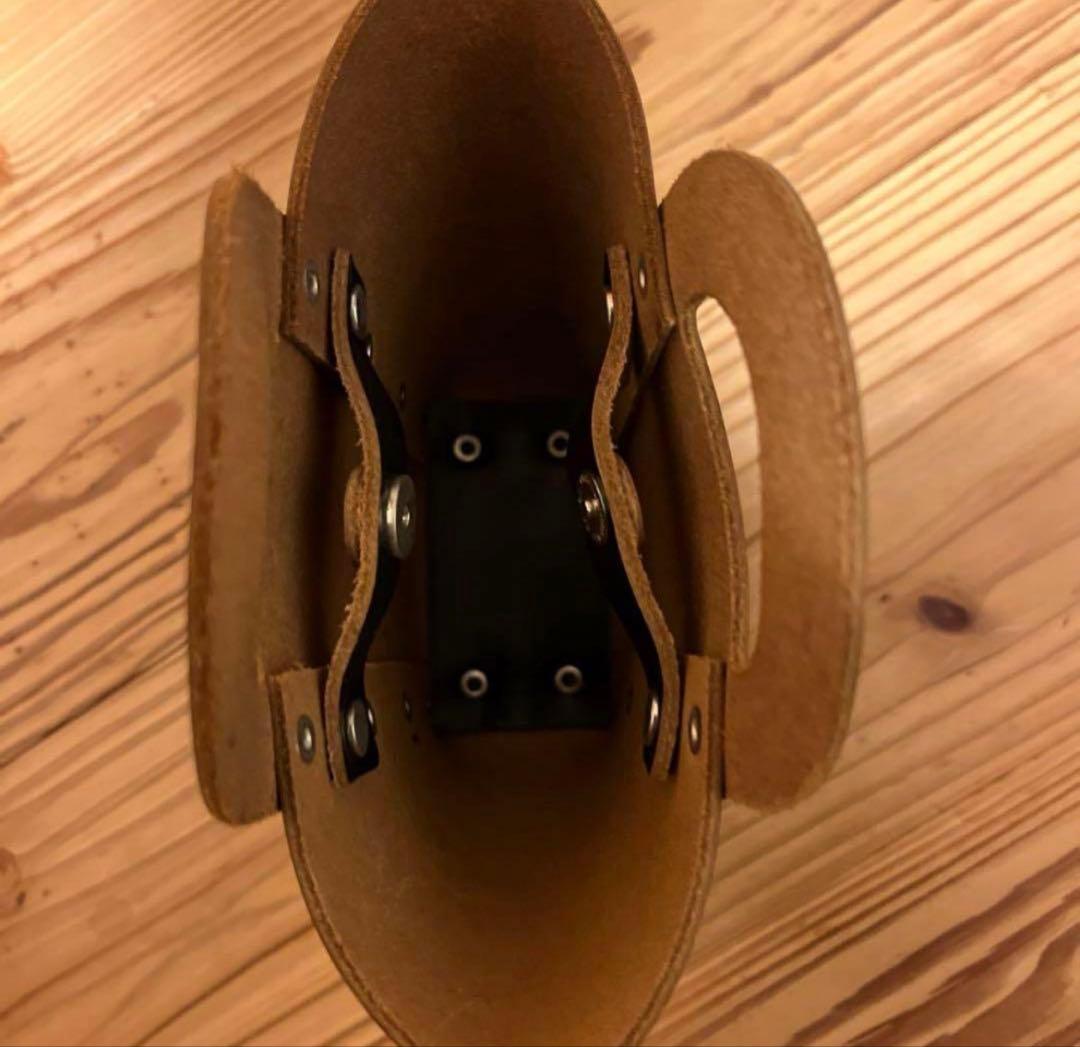 Hender Schemeブラックレザーミニハンドバッグ