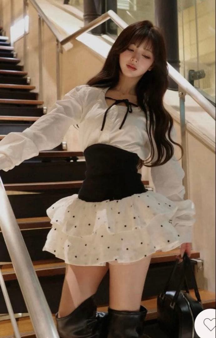 【　Darich　】　ボリュームフレアセットアップ　ホワイト　Free L