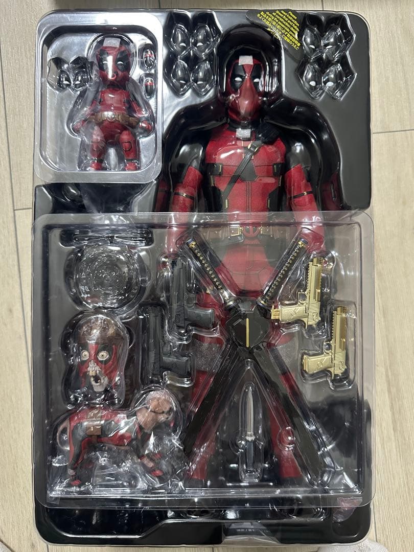 ホットトイズ　デッドプール　ボーナスアクセサリー付き　スペシャルエディション