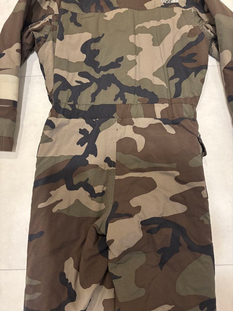 THE NORTH FACE 迷彩柄 スキー　キッズスノボ　ウェア　130