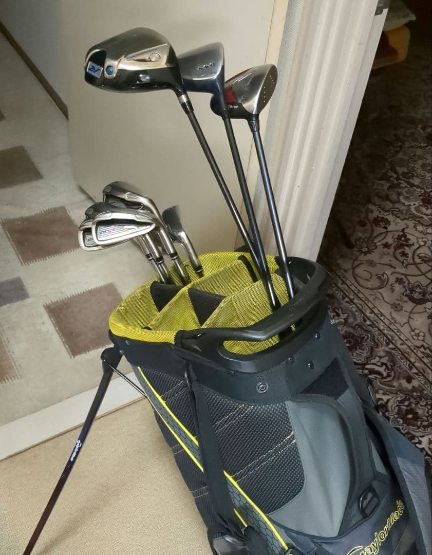 易しさ飛び最高フルセットキャディバッグ付き