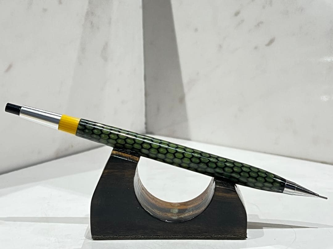 pg5+レジン(ハニカム柄)