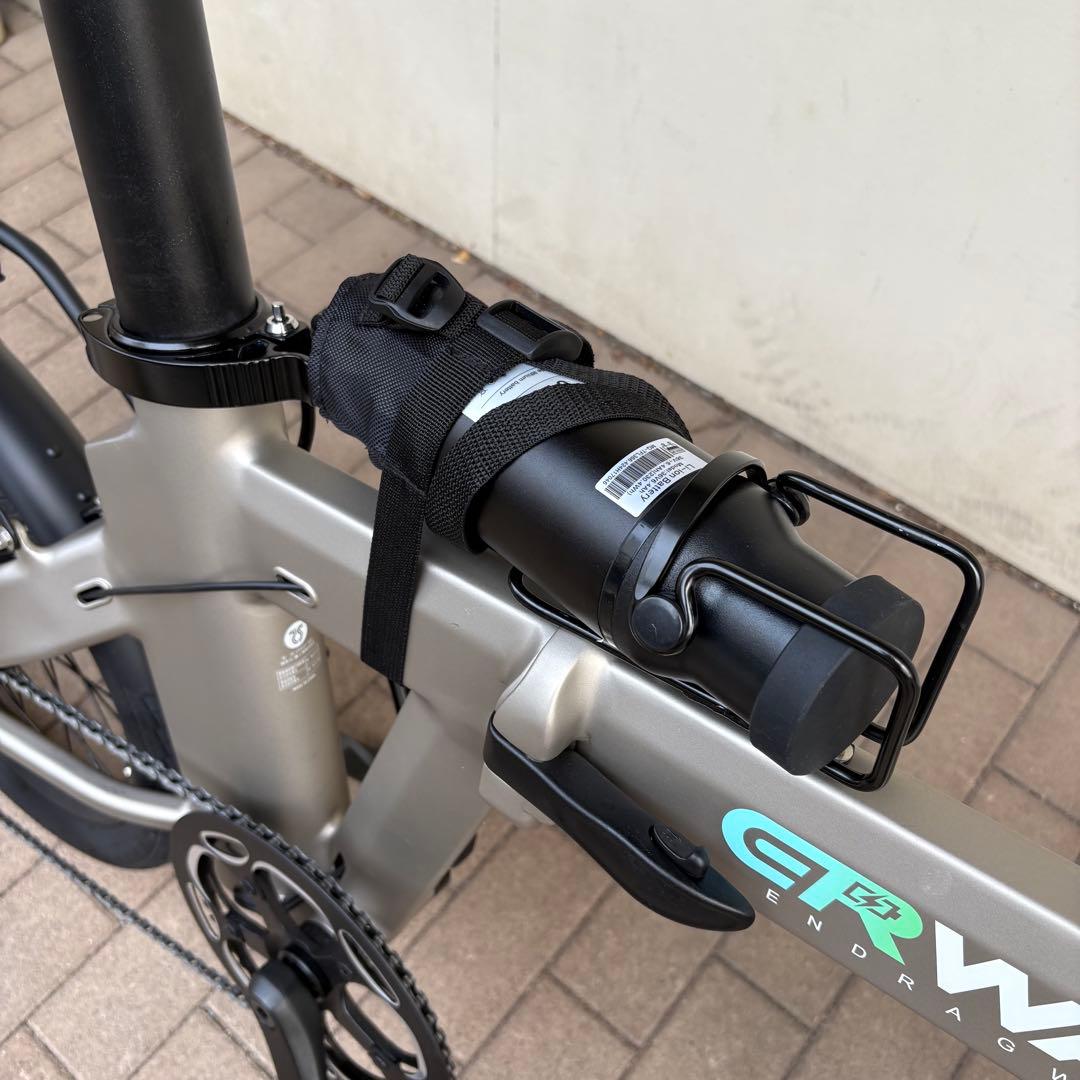 ERWAY A02 折り畳み電動アシスト自転車 予備バッテリー付き、