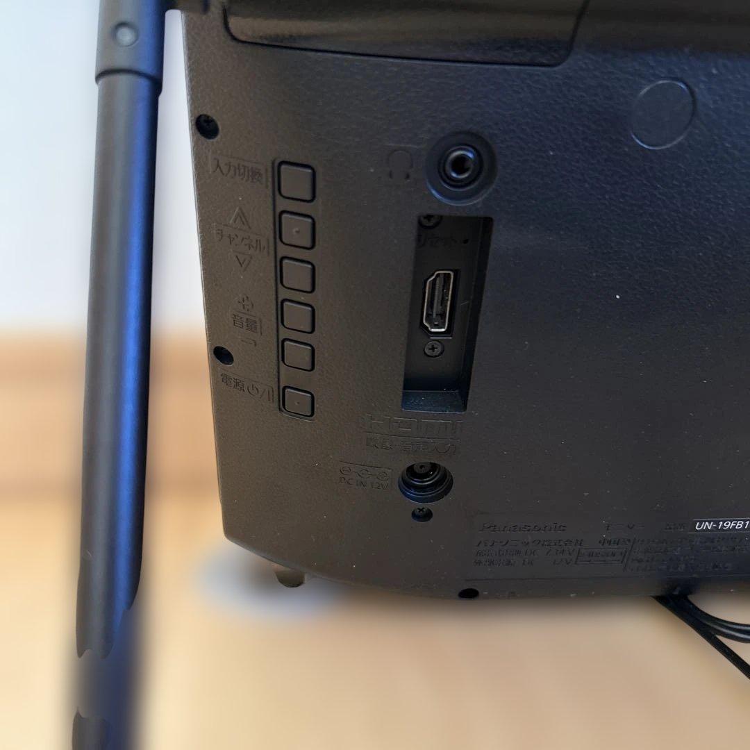 テレビ UN-19FB10-K