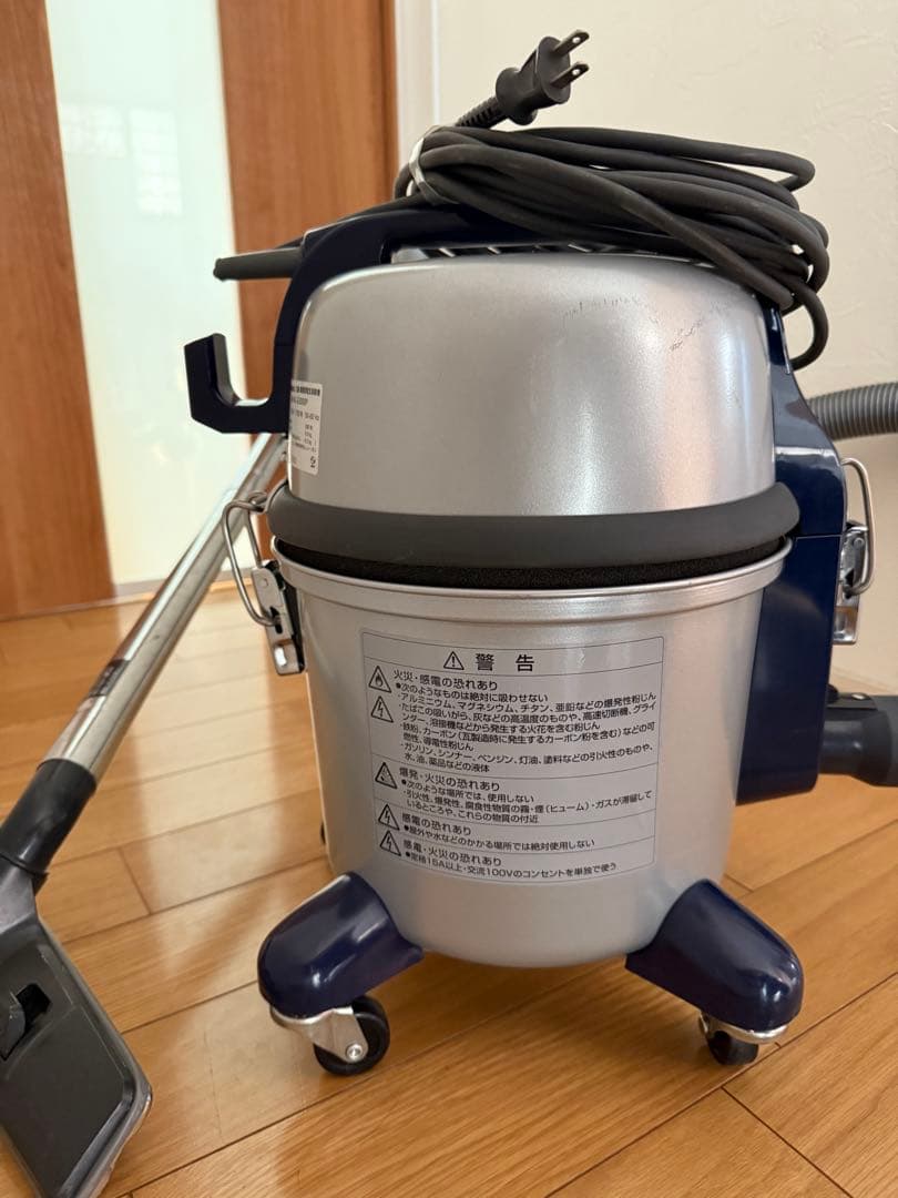 Panasonic 業務用 掃除機 MC-G3000P