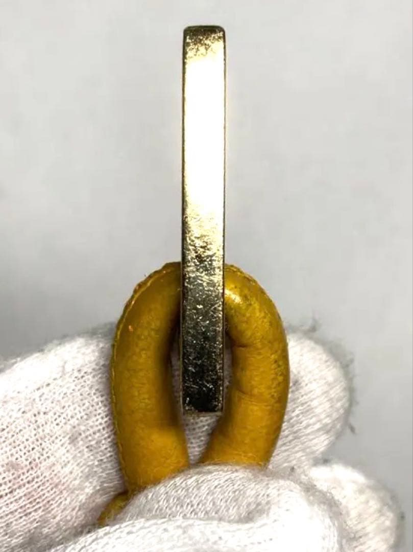 ボッテガヴェネタ レザー ゴールド金具 トライアングル キーホルダー チャーム