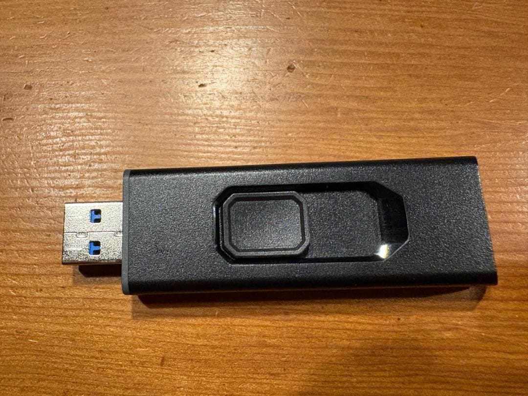 I-O DATA SSD 外付けSSD 1 T変換アダプタ付き