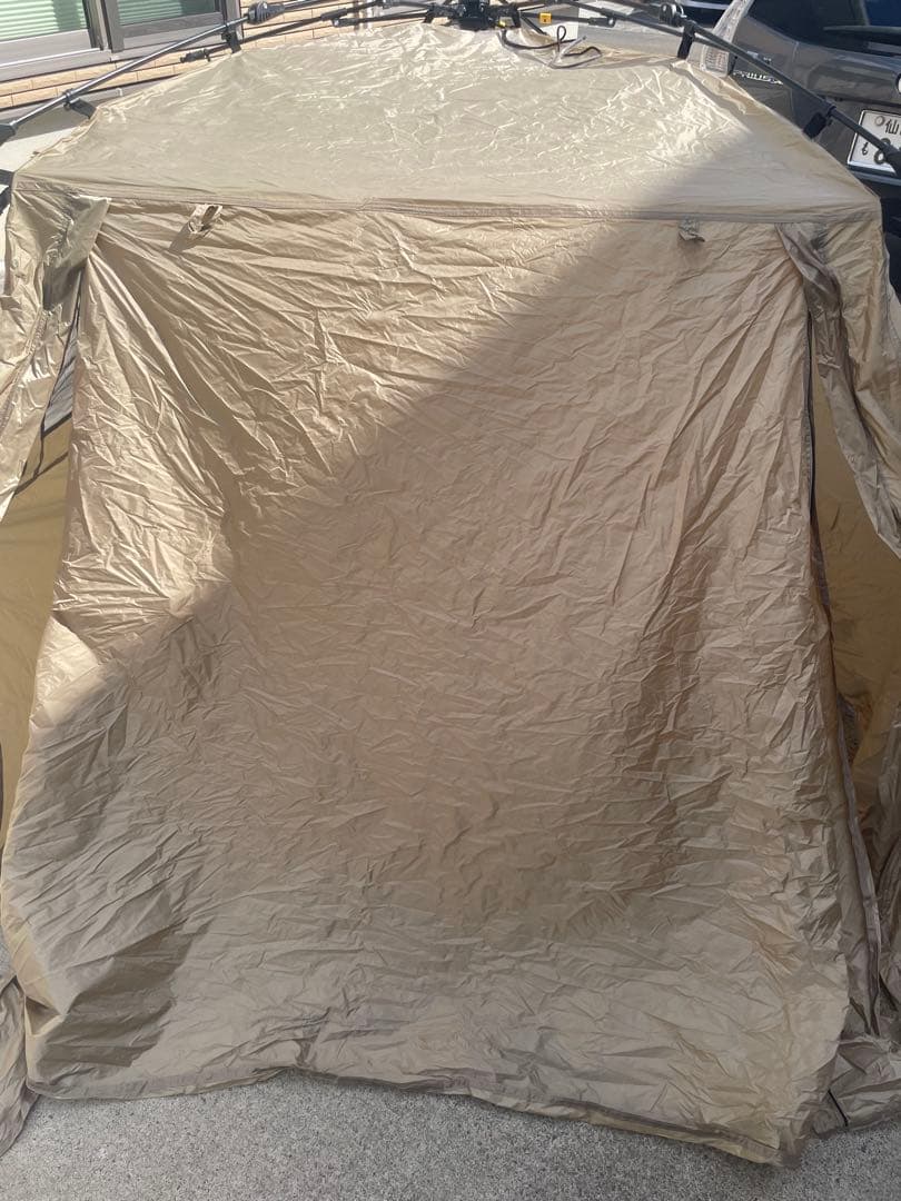 【エイト】　　dod ライダーズバイクインテント　ワンタッチテント