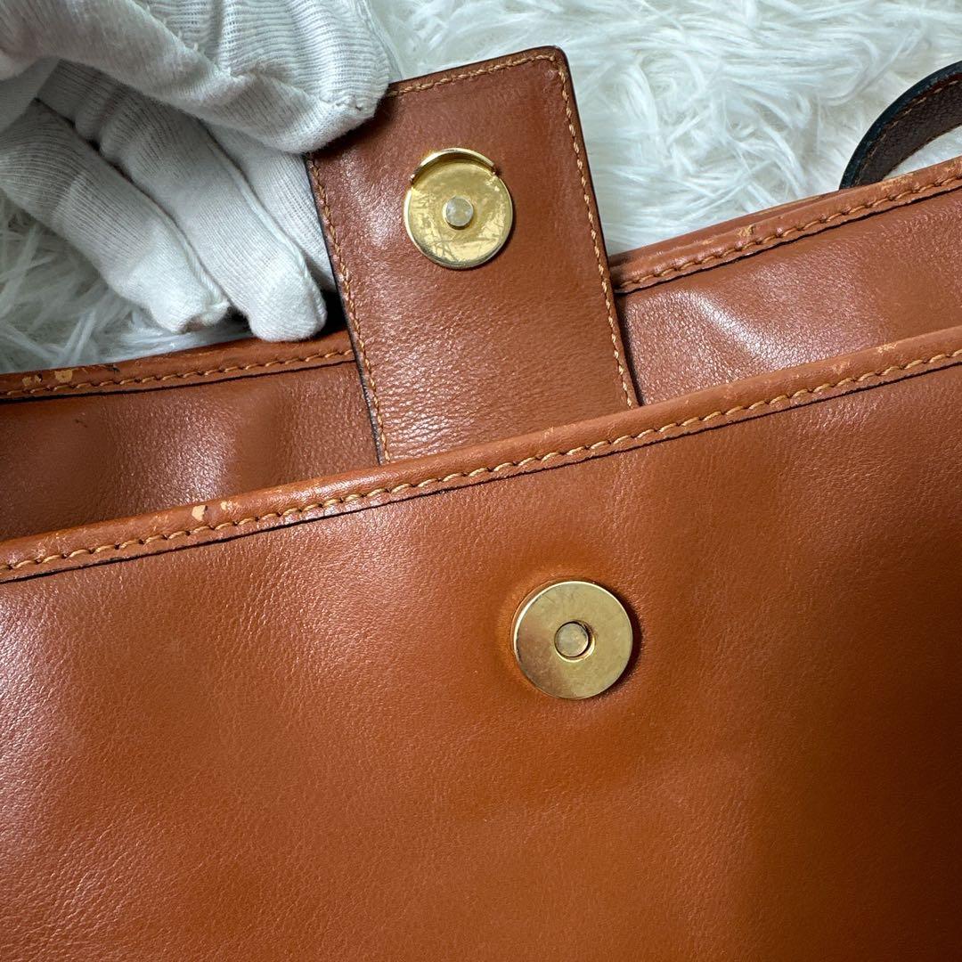 美品✨セリーヌ ショルダーバッグ ガンチーニ ポシェット 斜め掛け レザー