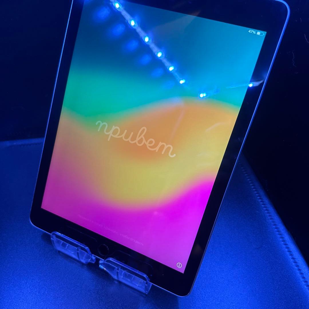 プ*ぇ様 iPad 第6世代 128GB スペースグレイ WIFIモデル 中古