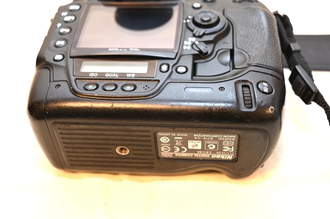 ニコン Nikon D3S　バッテリー、CFカード付き