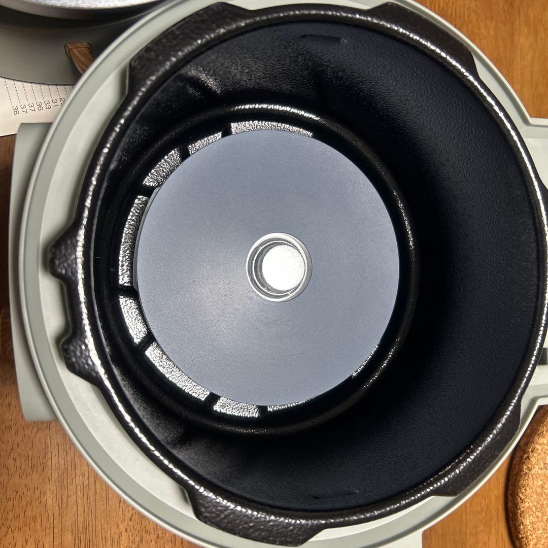 IRIS OHYAMA 電気圧力鍋 ピスタチオグリーン