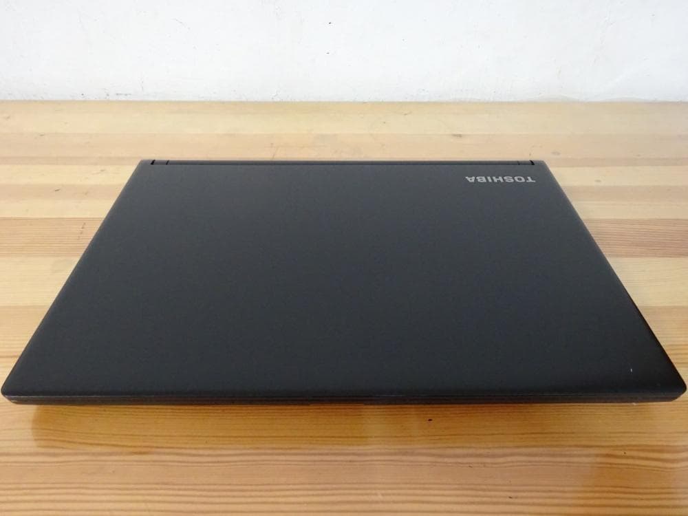 東芝 ノートパソコン dynabook R73/A/中古特価良品