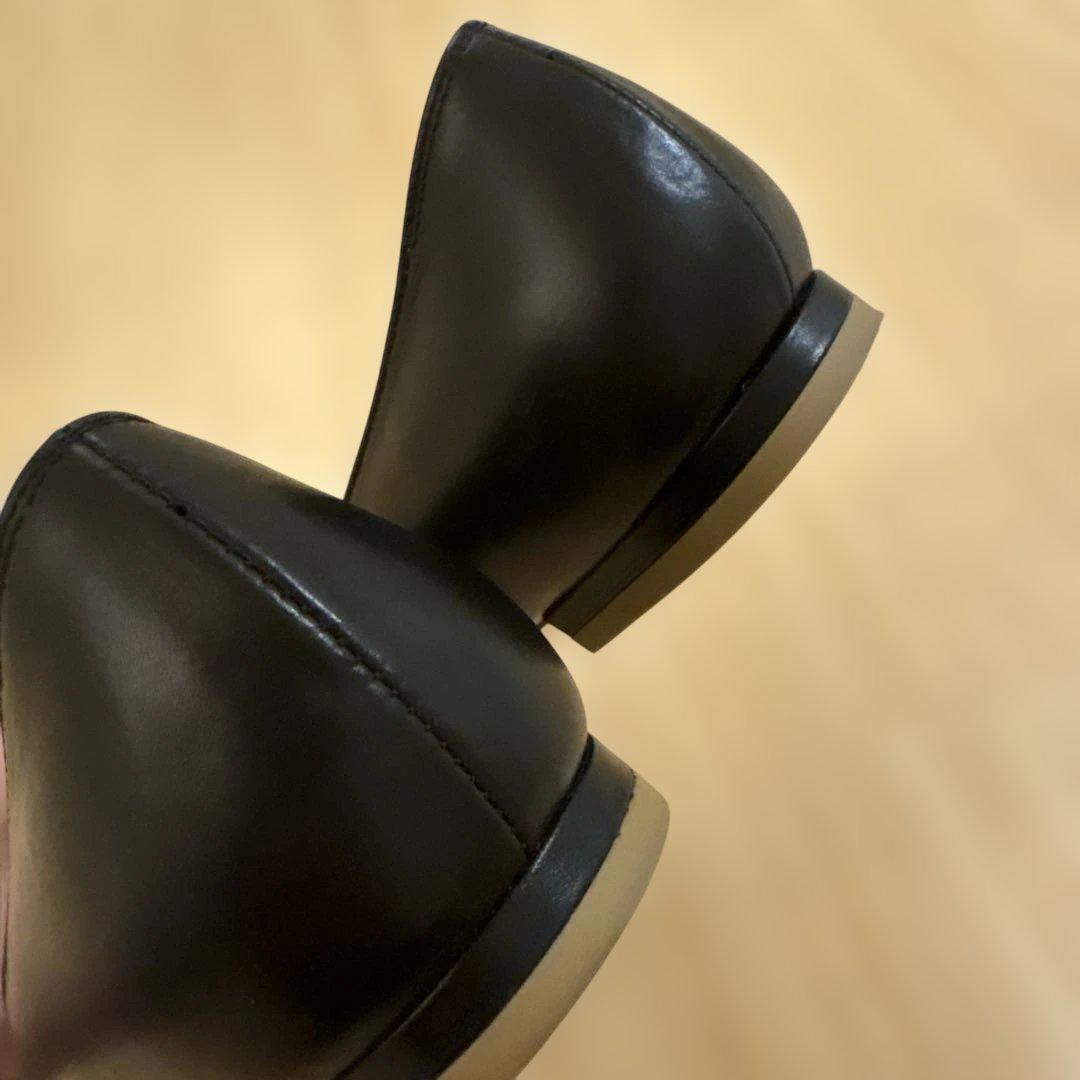 PIPPICHIC ビジュー付き　レザーフラットシューズ