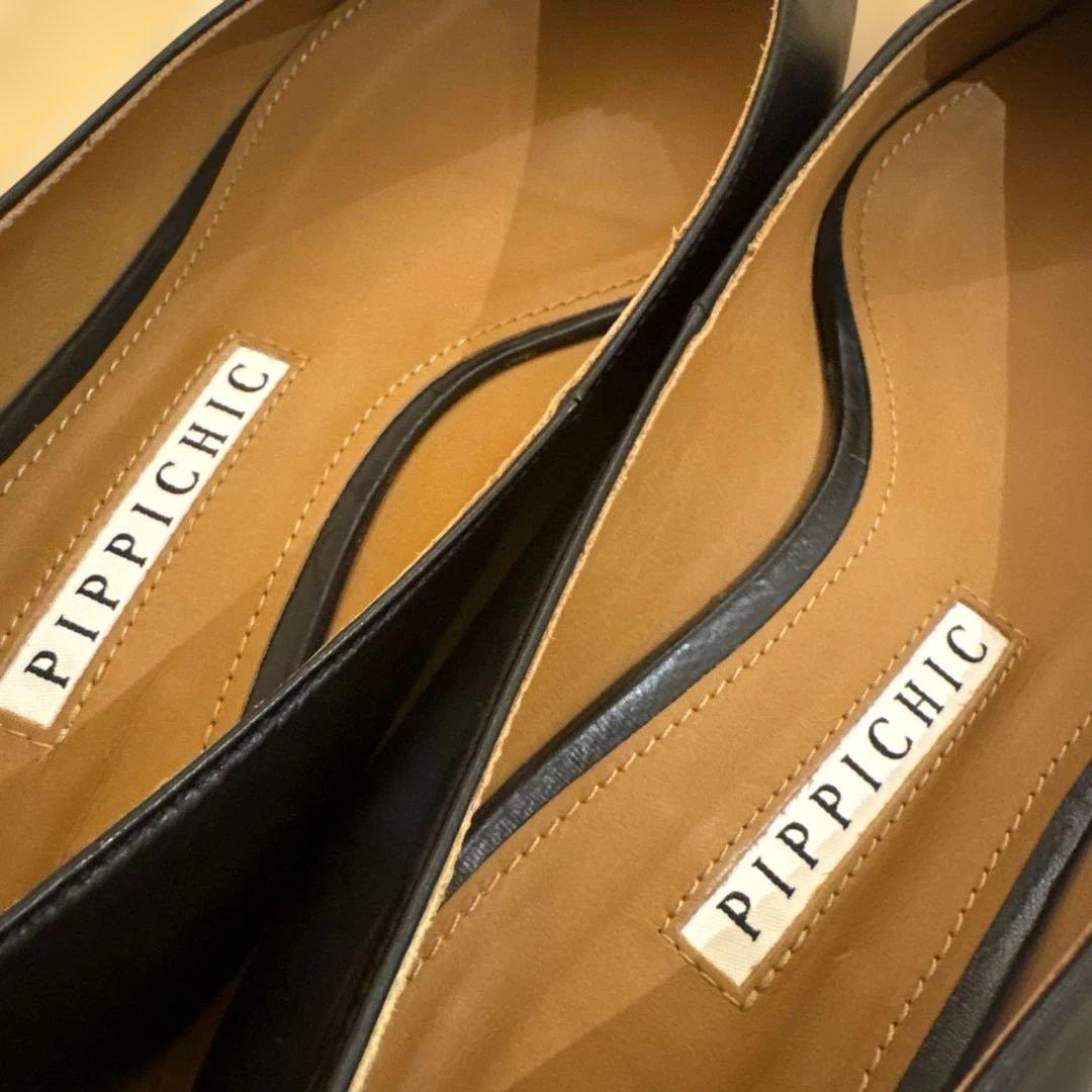 PIPPICHIC ビジュー付き　レザーフラットシューズ