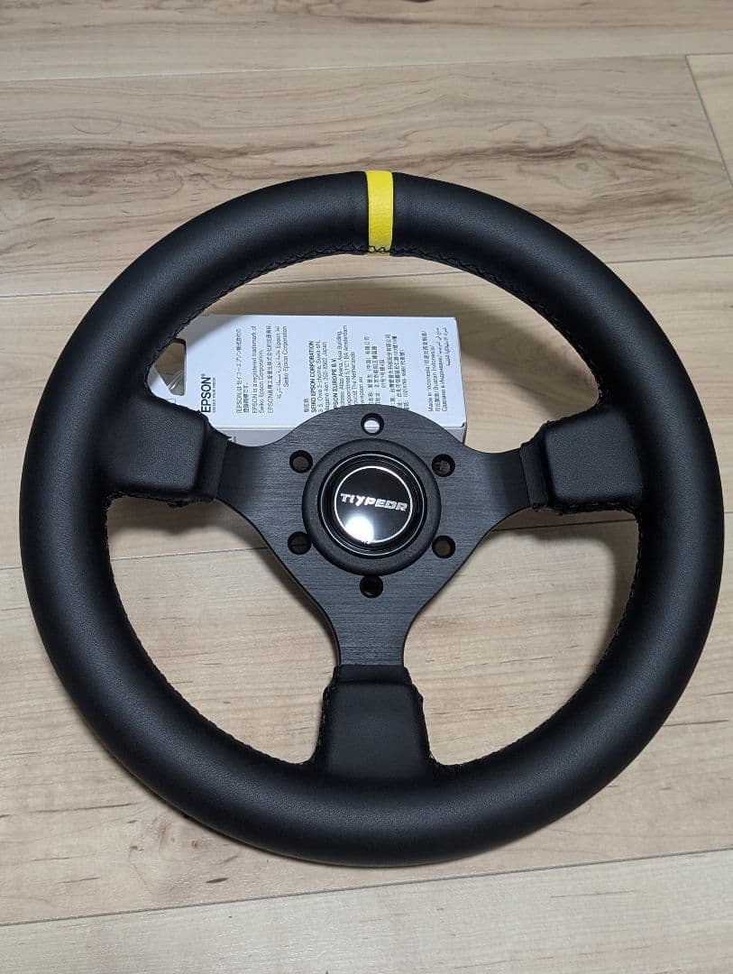 【送料込み】ステアリング 小径 28パイ