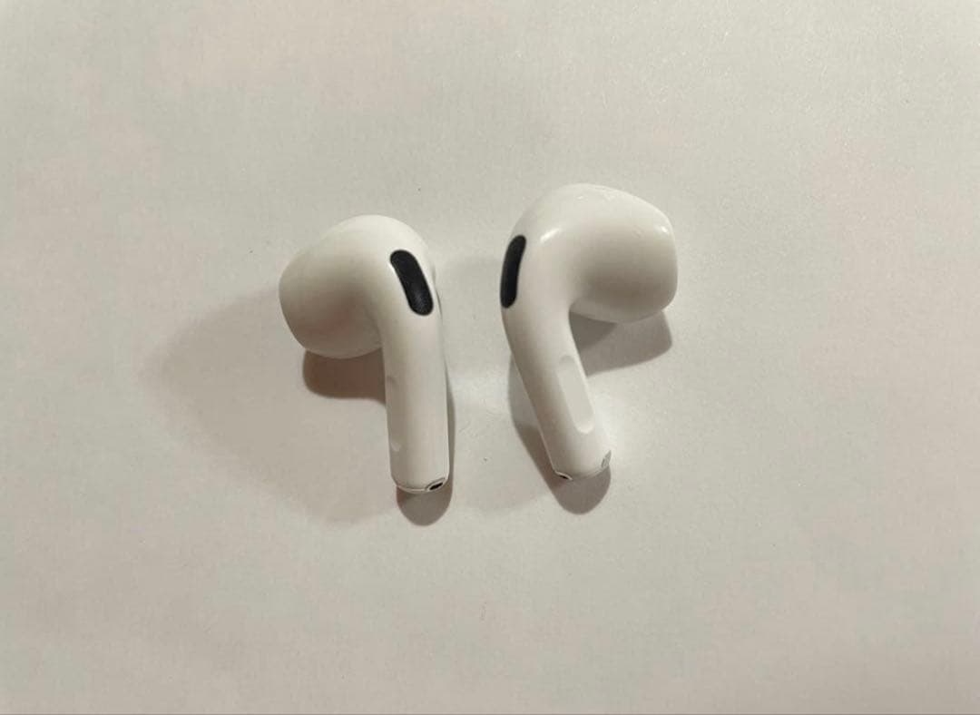 【保証書付き正規品】AirPods4 ノイズキャンセリング機能なし(箱付き)