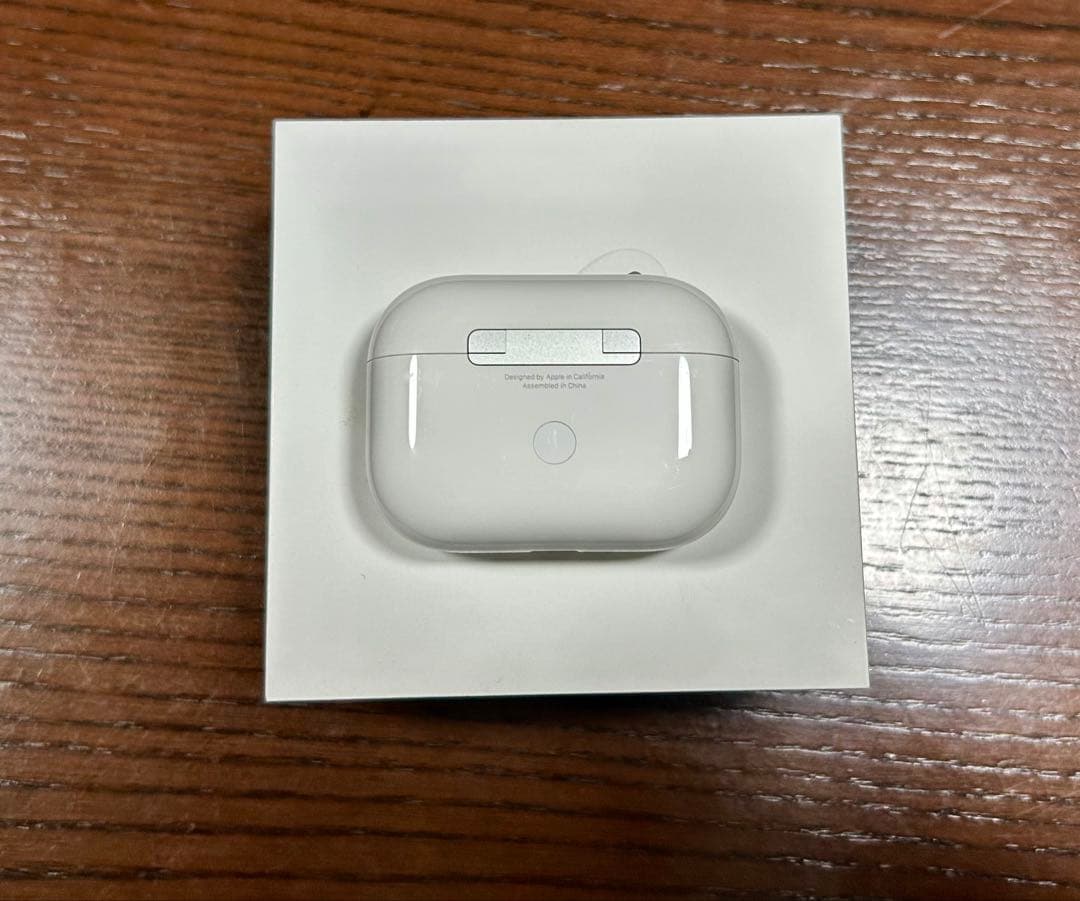 t*k様 純正品　Apple AirPods Pro2 タイプc