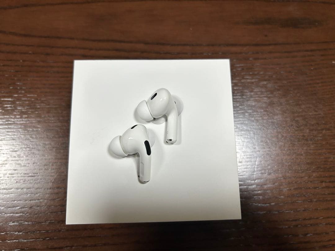 t*k様 純正品　Apple AirPods Pro2 タイプc