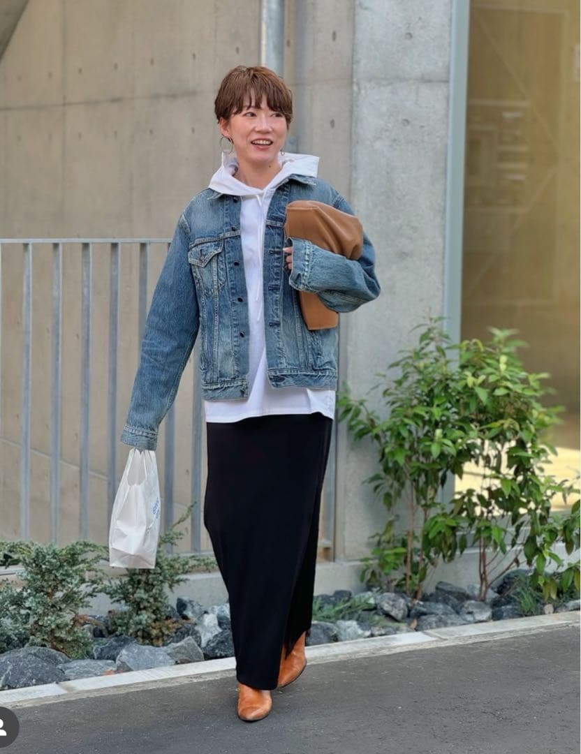 Whim Gazette【インフルエンサーコラボ】フーディーシャツ新品未使用品