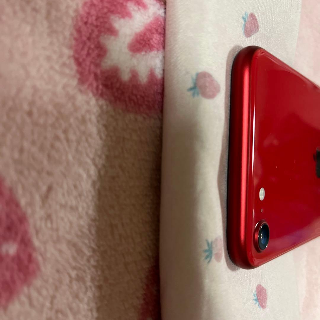 iPhone SE2 第2世代 64GB SIMフリー ☆ レッド 美品